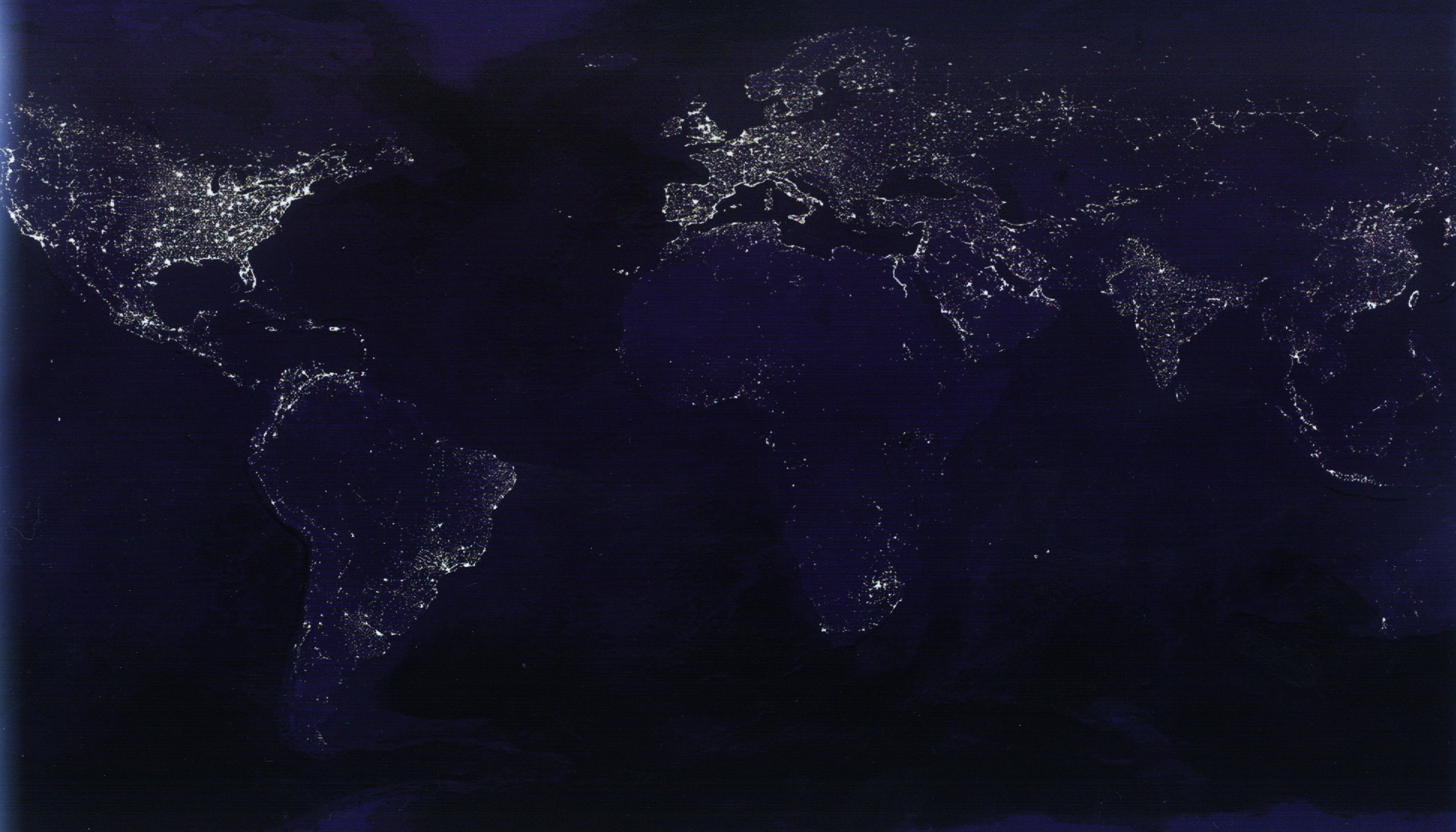 Южная Америка ночью из космоса